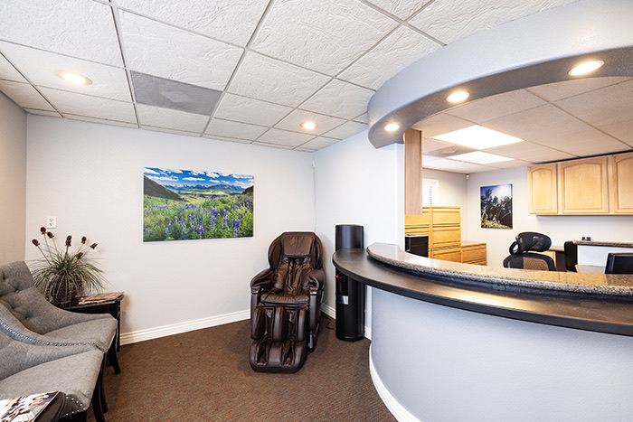 Comfort-focused waiting space at Longmont Dental